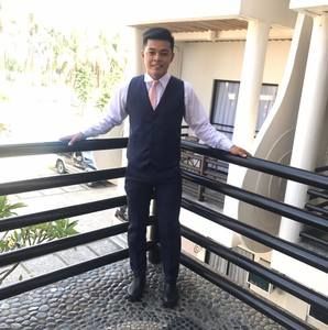 Meet your Posher, Marvin jae